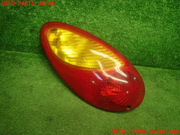 1UPJ-25691536]PTクルーザー(PT2K20)左テールランプ 中古_m0001.jpg