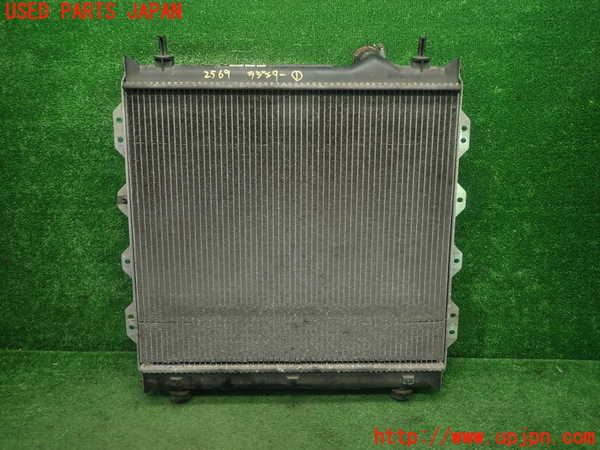 5UPJ-25692321]PTクルーザー(PT2K20)ラジエーター1 中古_m0001.jpg