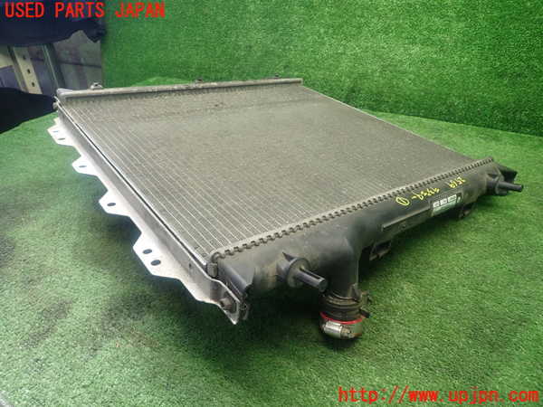 5UPJ-25692321]PTクルーザー(PT2K20)ラジエーター1 中古_m0003.jpg