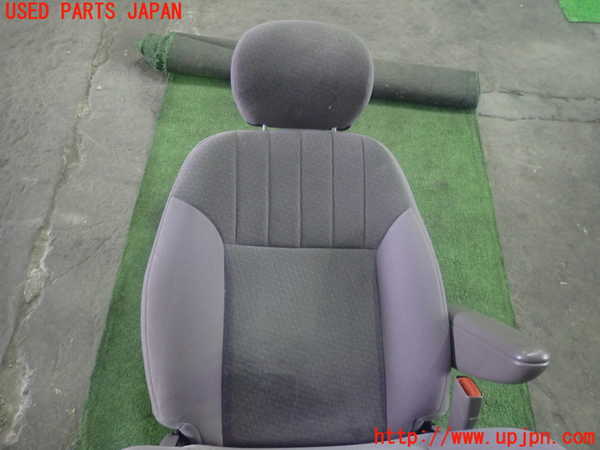 1UPJ-25697035]PTクルーザー(PT2K20)運転席シート 中古_m0003.jpg