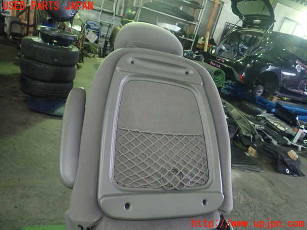 1UPJ-25697035]PTクルーザー(PT2K20)運転席シート 中古_m0004.jpg
