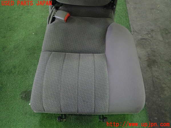 1UPJ-25697435]PTクルーザー(PT2K20)左リアシート 中古_m0002.jpg