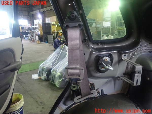 5UPJ-25697155]PTクルーザー(PT2K20)右2列目シートベルト 中古_m0001.jpg