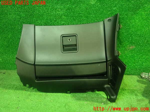 1UPJ-25717516]BMW Z3 ロードスター(CL20 E36)グローブボックス1 中古_m0001.jpg