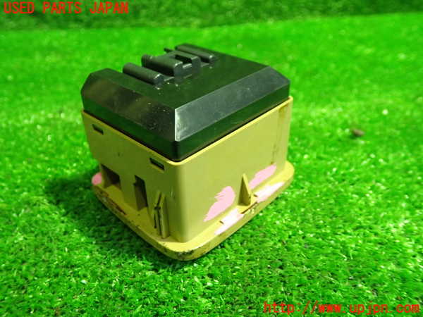5UPJ-25726265]ロードスター(NB8C)センターパワーウィンドウスイッチ 中古_m0003.jpg