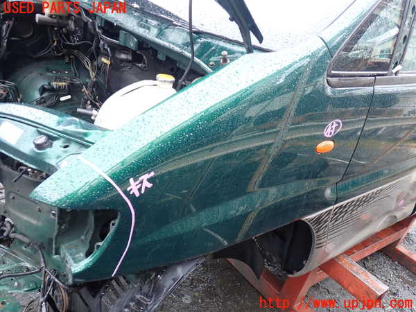 1UPJ-25731082]デリカ スペースギア(PD8W)左前フェンダー 中古_m0001.jpg
