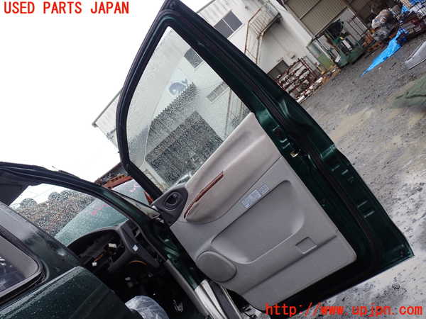 1UPJ-25731230]デリカ スペースギア(PD8W)右前ドア 中古_m0004.jpg
