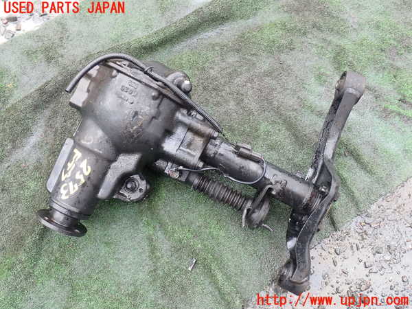 1UPJ-25734350]デリカ スペースギア(PD8W)フロントデフ 中古_m0001.jpg