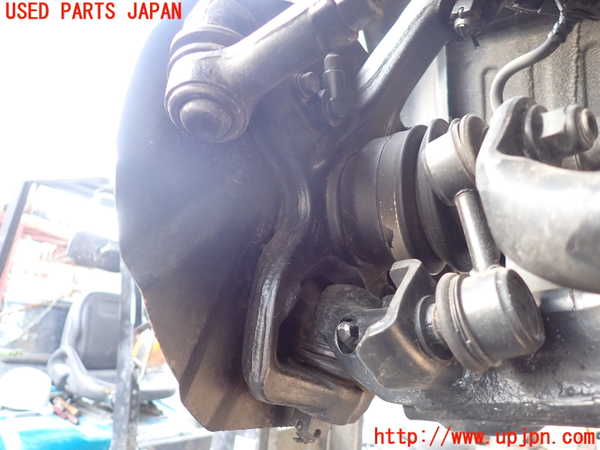 1UPJ-25734290]デリカ スペースギア(PD8W)右フロントナックルハブ 中古_m0002.jpg