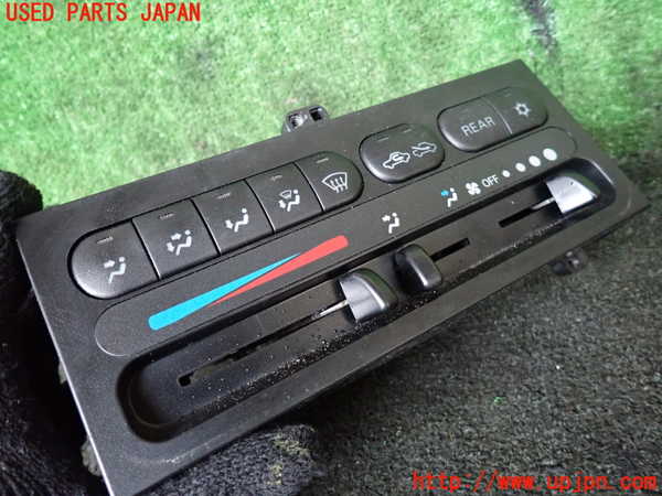1UPJ-25736066]デリカ スペースギア(PD8W)エアコンスイッチ1 中古_m0002.jpg