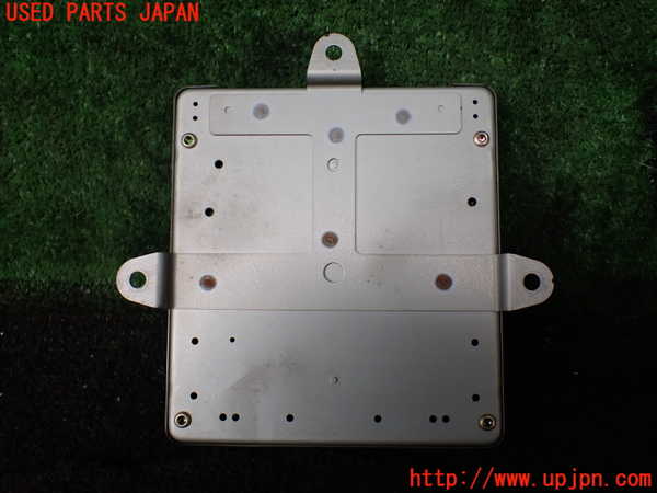 5UPJ-25736110]デリカ スペースギア(PD8W)エンジンコンピューター 中古_m0003.jpg