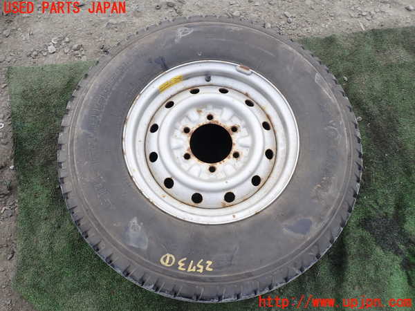 1UPJ-25739026]デリカ スペースギア(PD8W)タイヤ　ホイール　1本① 225/80R15 中古_m0001.jpg
