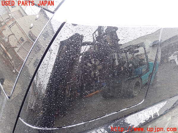 1UPJ-25741380]FJクルーザー(GSJ15W)右クォーターガラス 中古_m0001.jpg