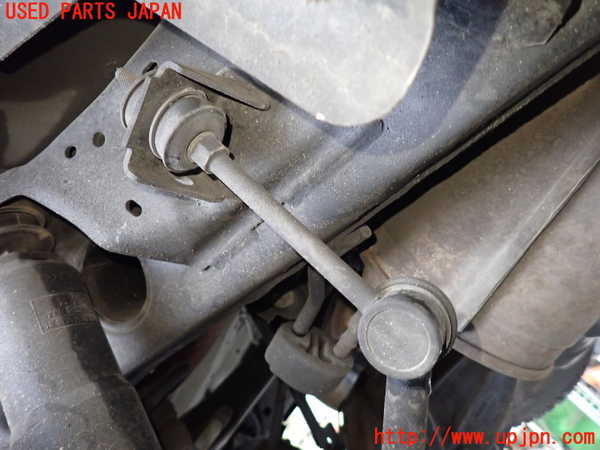 5UPJ-25745445]FJクルーザー(GSJ15W)リアスタビライザー 中古_m0002.jpg