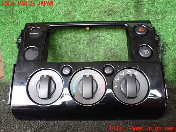 1UPJ-25746066]FJクルーザー(GSJ15W)エアコンスイッチ1 中古_m0001.jpg