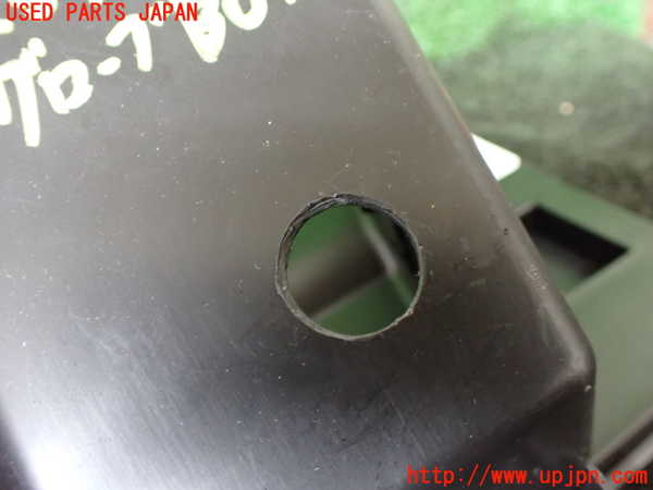 1UPJ-25747516]FJクルーザー(GSJ15W)グローブボックス1 中古_m0004.jpg