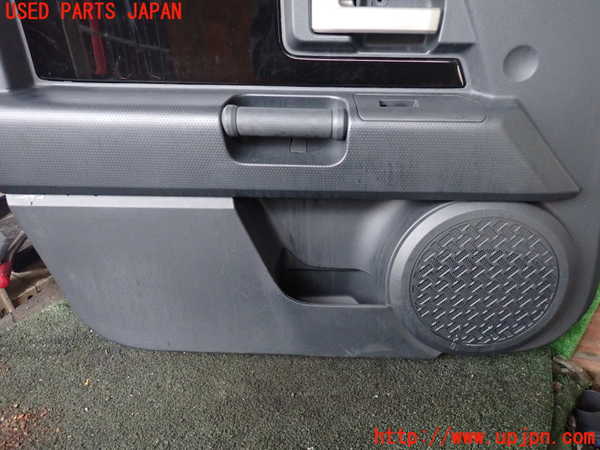 5UPJ-25741264]FJクルーザー(GSJ15W)左前ドア内張り 中古_m0003.jpg