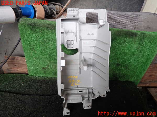 1UPJ-25747670]FJクルーザー(GSJ15W)左センターピラートリム 中古_m0002.jpg