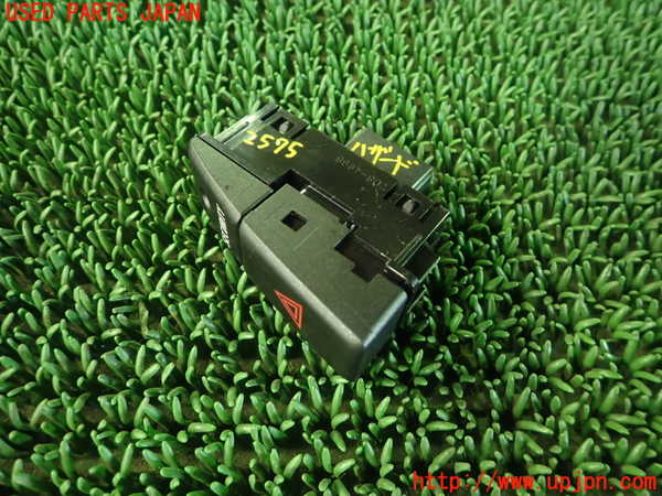 1UPJ-25756290]クラウン マジェスタ(URS206)ハザードスイッチ 中古_m0002.jpg