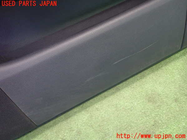 1UPJ-25751234]クラウン マジェスタ(URS206)右前ドア内張り 中古_m0004.jpg