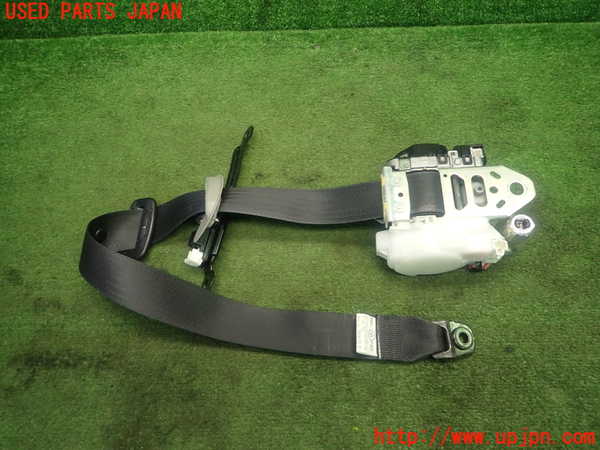 1UPJ-25757045]クラウン マジェスタ(URS206)運転席シートベルト 中古_m0002.jpg
