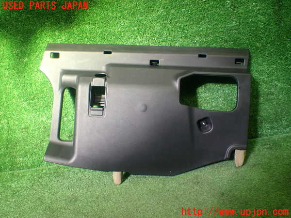 1UPJ-25757692]クラウン マジェスタ(URS206)内装トリム類2 中古_m0001.jpg