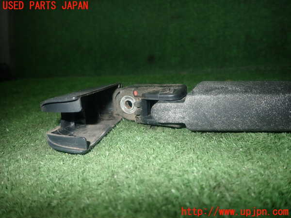 5UPJ-25761661]ハリアー(ZSU60W)リアワイパーアーム1 中古_m0003.jpg