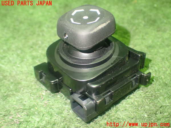 5UPJ-25766309]ハリアー(ZSU60W)スイッチ4 中古_m0002.jpg