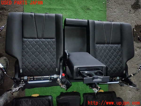 5UPJ-25767385]ハリアー(ZSU60W)リアシート 中古_m0002.jpg