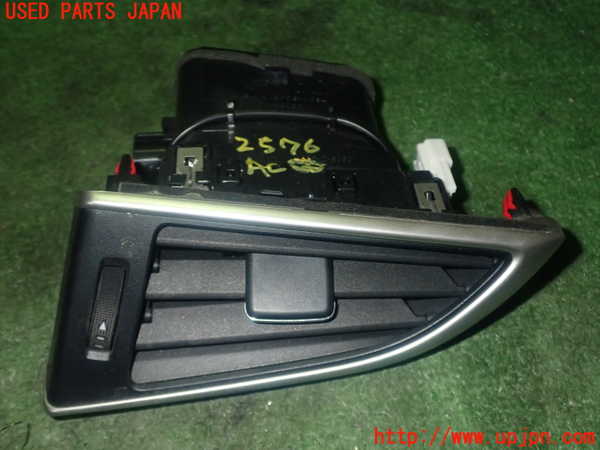 5UPJ-25767527]ハリアー(ZSU60W)エアコン吹き出し口2 (左) 中古_m0001.jpg