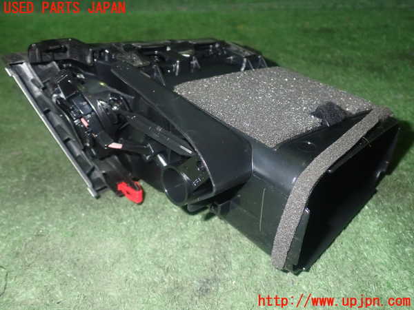5UPJ-25767527]ハリアー(ZSU60W)エアコン吹き出し口2 (左) 中古_m0003.jpg