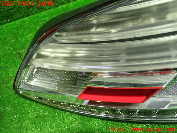 1UPJ-25771530]BMW Z4 (E89) (LM30)右テールランプ 【ジャンク】_m0002.jpg