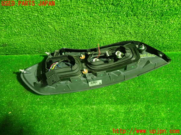 1UPJ-25771530]BMW Z4 (E89) (LM30)右テールランプ 【ジャンク】_m0004.jpg