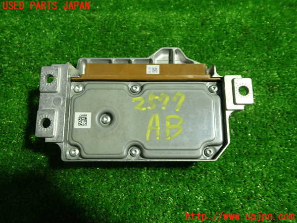 1UPJ-25776145]BMW Z4 (E89) (LM30)エアバッグコンピューター 中古_m0004.jpg