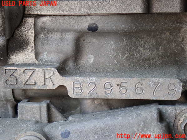 2UPJ-25782010]ハリアー(ZSU60W)エンジン 3ZR-FAE 中古_m0004.jpg