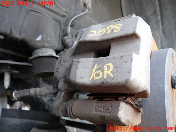 2UPJ-25784090]ハリアー(ZSU60W)右リアキャリパー 中古_m0001.jpg