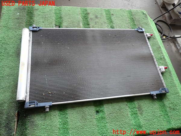 2UPJ-25786031]ハリアー(ZSU60W)エアコンコンデンサー1 中古_m0001.jpg