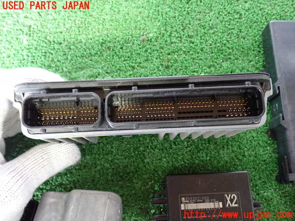 2UPJ-25786110]ハリアー(ZSU60W)エンジンコンピューター 中古_m0003.jpg