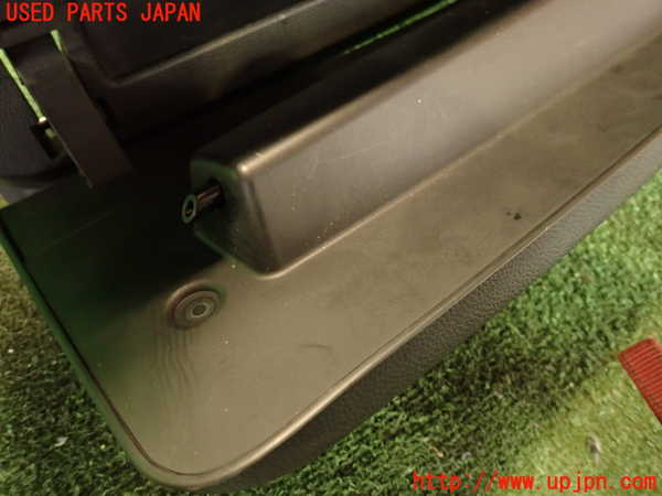 2UPJ-25797516]BMW ミニ(MINI)ジョンクーパーワークス(JCW)(XMJCW)(F56)グローブボックス1 中古_m0004.jpg