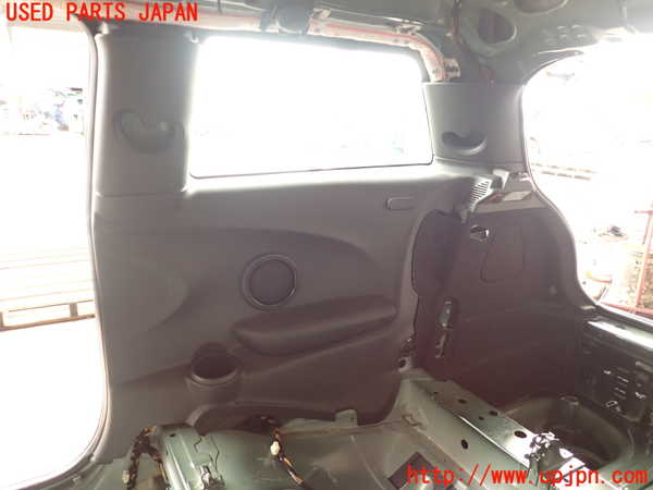 5UPJ-25797675]BMW ミニ(MINI)ジョンクーパーワークス(JCW)(XMJCW)(F56)右リアピラートリム 中古_m0001.jpg