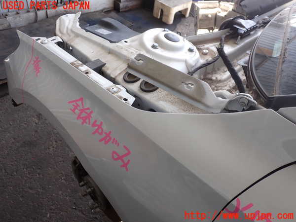 2UPJ-25801082]アウディ・A3 スポーツバック(GYDNNF)左前フェンダー 中古_m0004.jpg