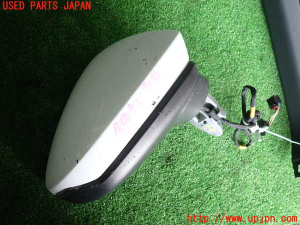 2UPJ-25801210]アウディ・A3 スポーツバック(GYDNNF)右ドアミラー 中古_m0001.jpg