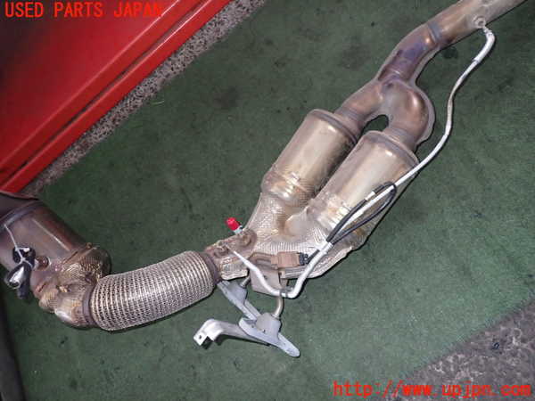 2UPJ-25802661]アウディ・A3 スポーツバック(GYDNNF)触媒1 中古_m0003.jpg