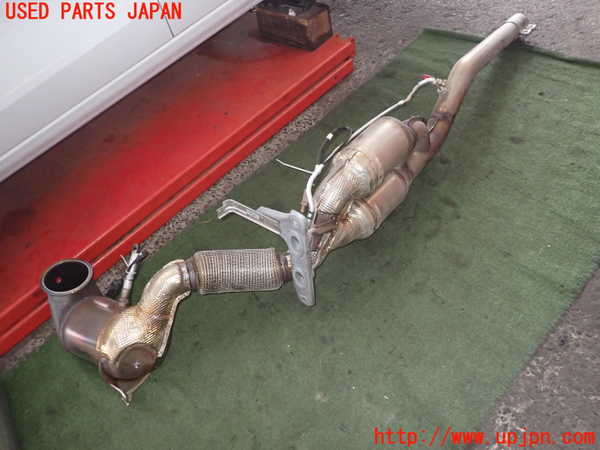 2UPJ-25802661]アウディ・A3 スポーツバック(GYDNNF)触媒1 中古_m0004.jpg