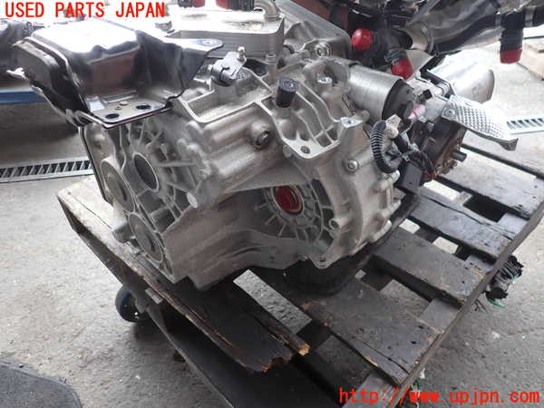 2UPJ-25803010]アウディ・A3 スポーツバック(GYDNNF)ミッション AT DNN 4WD 中古_m0003.jpg