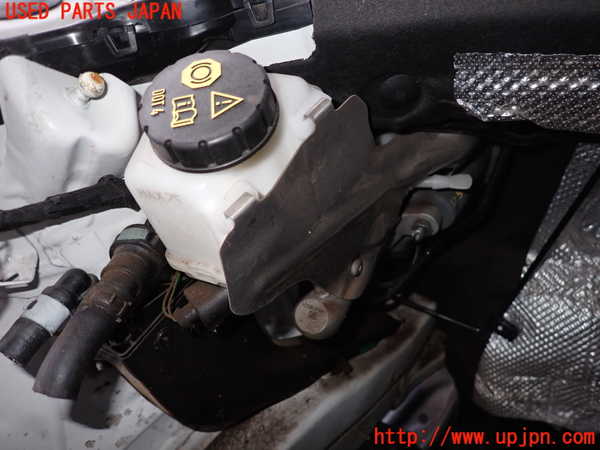 2UPJ-25804050]アウディ・A3 スポーツバック(GYDNNF)ブレーキマスターシリンダー 中古_m0001.jpg
