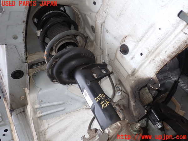 2UPJ-25805015]アウディ・A3 スポーツバック(GYDNNF)右フロントストラット 中古_m0001.jpg