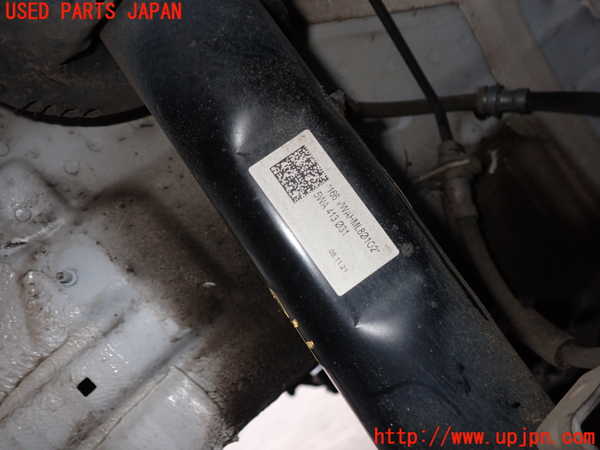 2UPJ-25805025]アウディ・A3 スポーツバック(GYDNNF)左フロントストラット 中古_m0002.jpg