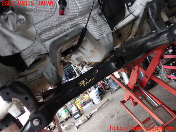 2UPJ-25805285]アウディ・A3 スポーツバック(GYDNNF)フロントメンバー 中古_m0002.jpg