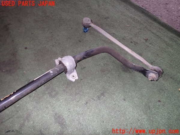 2UPJ-25805440]アウディ・A3 スポーツバック(GYDNNF)フロントスタビライザー 中古_m0002.jpg